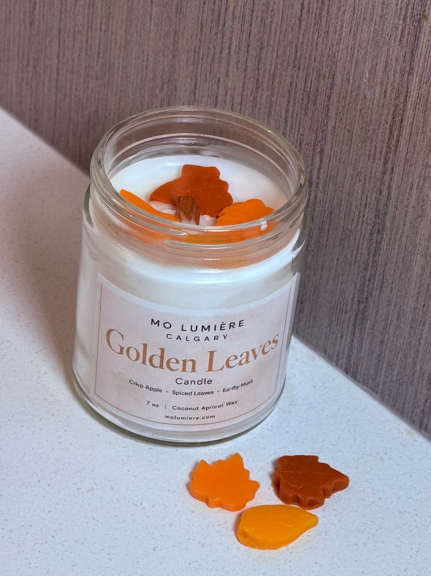 Golden Leaves Candle | Crisp Apple & Spiced Fall Home Fragrance