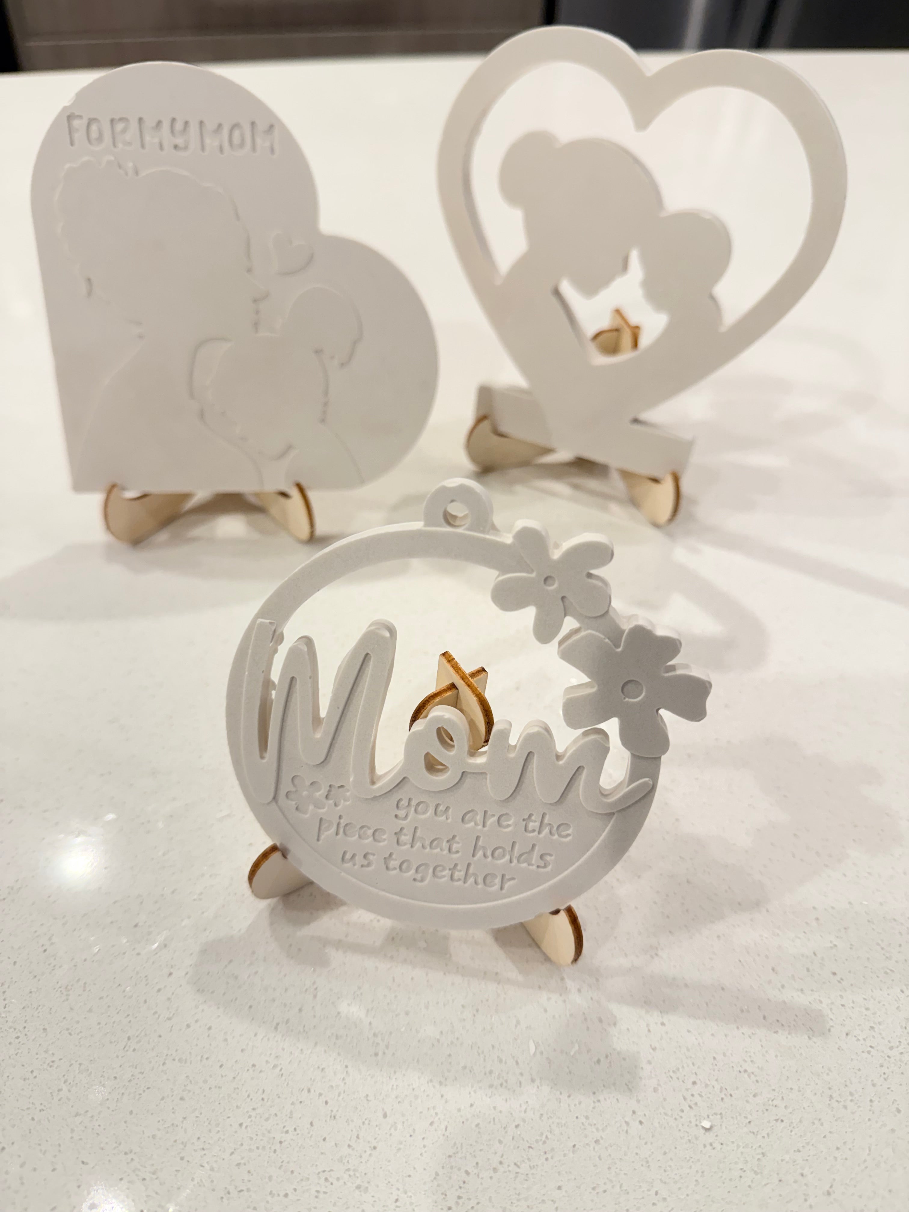 Little Hands Big Love — Paint-Your-Own Gypsum Keepsake Kit for Kids