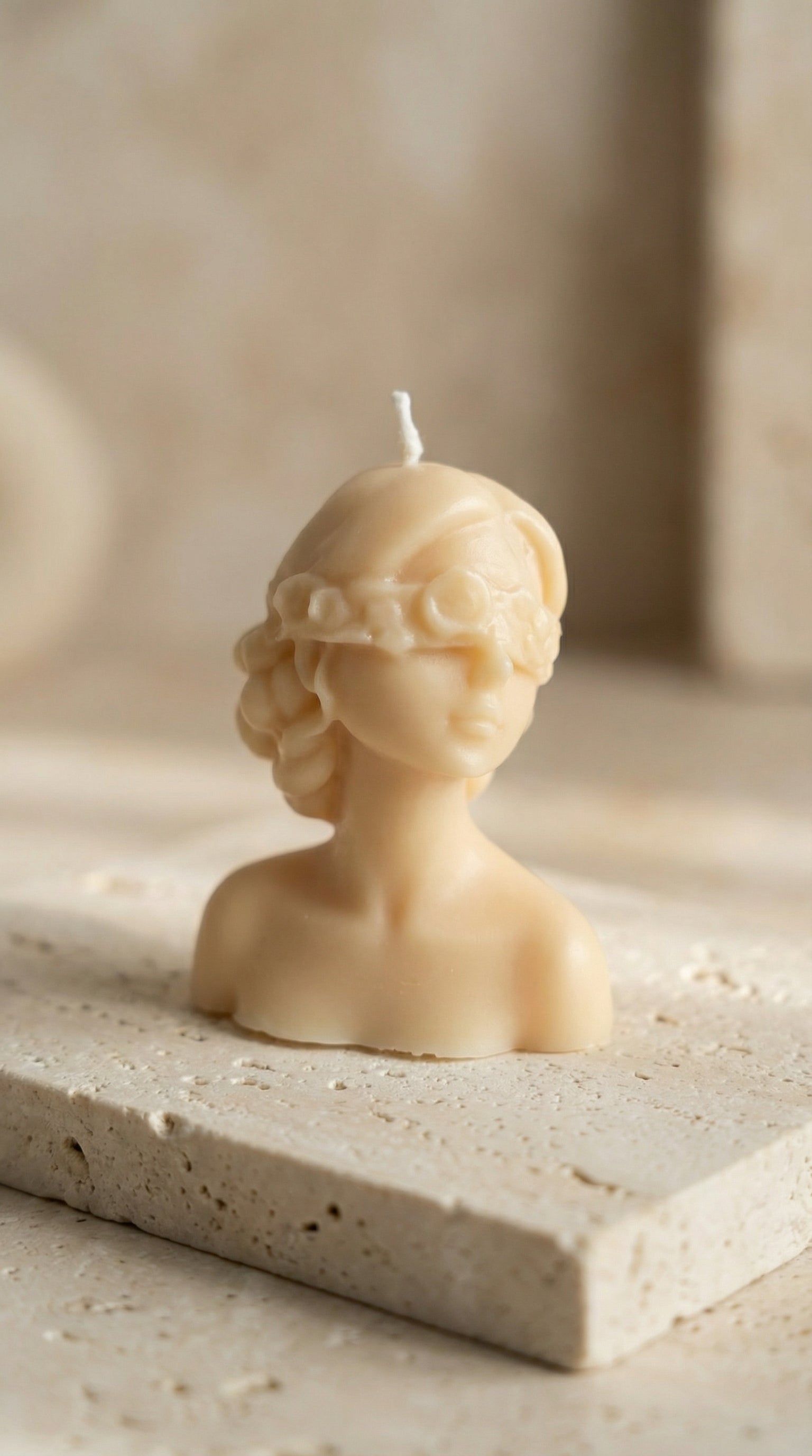 The Muse Sculpted Candle | Soft Glow Collection | Mo Lumière